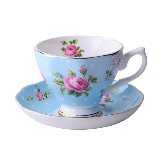 European Classic Series Bone China Coffee Cup $48.50 Dana Fashion style: 2Style Dana's Kitchen Overview: 1. Scratch gold by hand The bottom of the cup is hand-scraped gold, metal texture The color is positive 2. Decal interface This line is a production t
