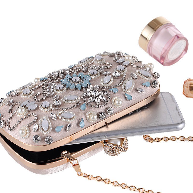 Evening Dress Dress Evening Banquet Bag Diamond Clutch $61.49 Dana Fashion Color: Apricot Women's Bags Product information: Material: Polyester Applicable scene: cosmetic bag, cosmetic storage, banquet Lining texture: polyester Luggage trend style: small