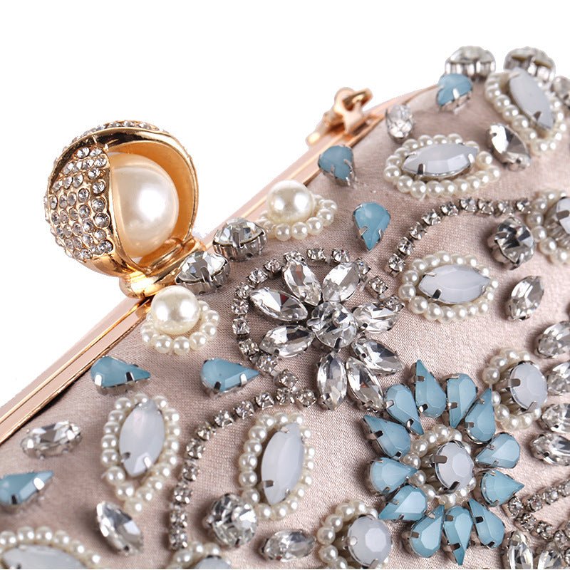 Evening Dress Dress Evening Banquet Bag Diamond Clutch $61.49 Dana Fashion Color: Apricot Women's Bags Product information: Material: Polyester Applicable scene: cosmetic bag, cosmetic storage, banquet Lining texture: polyester Luggage trend style: small