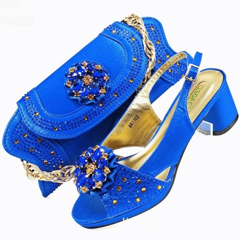 Evening Party With Rhinestone Pointed Toe Shoes Hand Bag Suit $189.50 Dana Fashion Color: Sapphire Blue Size: 38 Women's shoes Product information: Toe holder shape: Pointed Color: Olive, Brown, Rose Red, gold, royal blue, skin color, wine red Shoe Upper