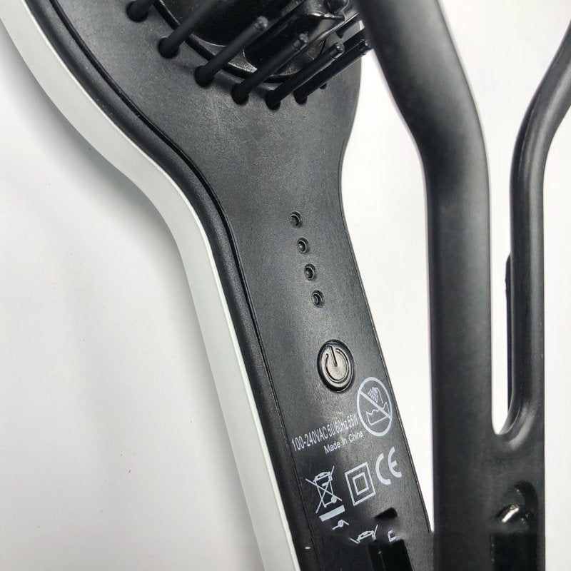 Explosive Style Hairdresser Splint Straight Hair Comb $49.00 Dana Fashion Electrical outlet: EU Beauty Tools Product information: Diameter of the heat conductor: 16MM-20MM Product category: roll and straight dual-use Heat conductor material: tourmaline ce
