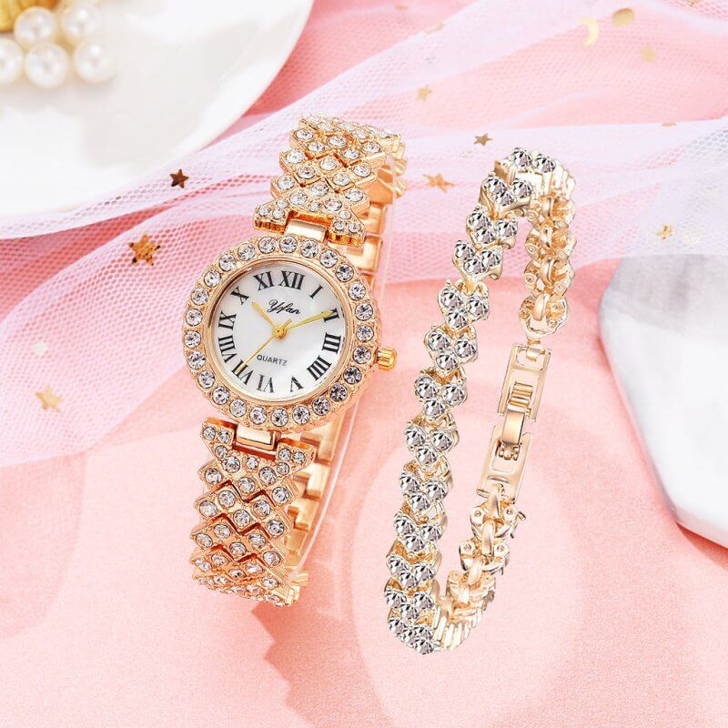 Exquisite Dial And Strap Full Of Diamonds Ancient Roman Scale Women's Watch $26.19 Dana Fashion Color: Gold style: With bracelet Women's Accessories Product information: Movement: quartz Surface material: glass Shell Material: Alloy Strap Material: Alloy