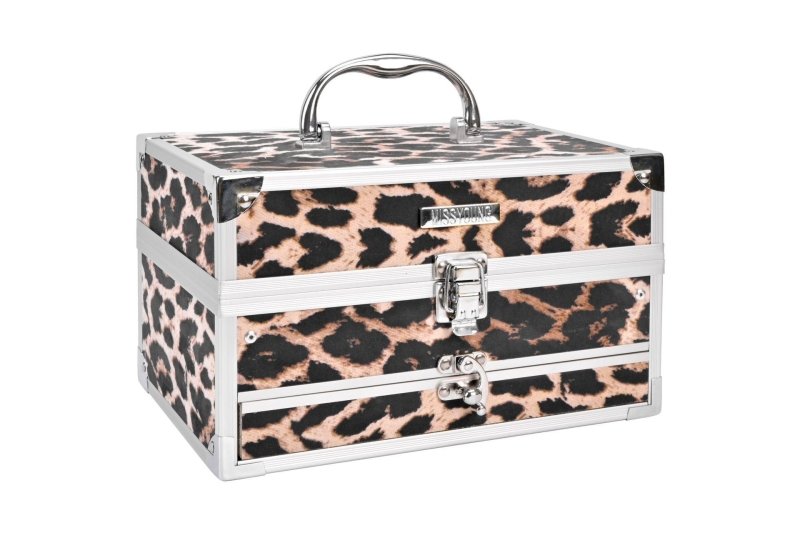 Eye Shadow Plate Blush Combination Makeup Set $149.00 Dana Fashion Color Classification: Leopard Print makeup Product information: Color: Silver Applicable people: general Applicable skin type: Universal Color classification: Silver, leopard print Cosmeti