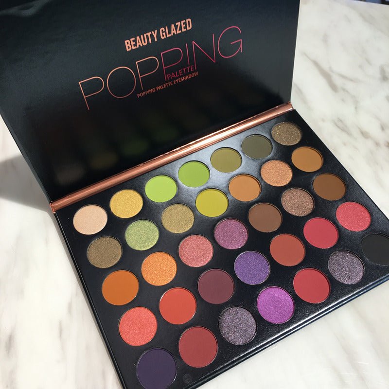 Eye shadow $40.00 Dana Fashion style: 1 style makeup Type: Eye Shadow Effect: matte, shimmer, flash, three-dimensional luster Features: fine powder, long lasting, waterproof