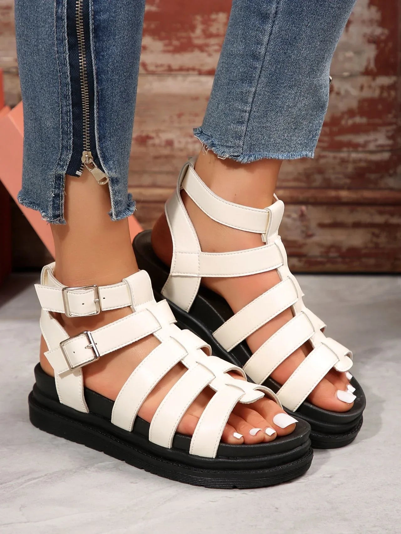 Hollow-out Belt Buckle Platform Pig Cage Sandals Women's Foreign Trade Roman Shoes - DanaFashionstore
