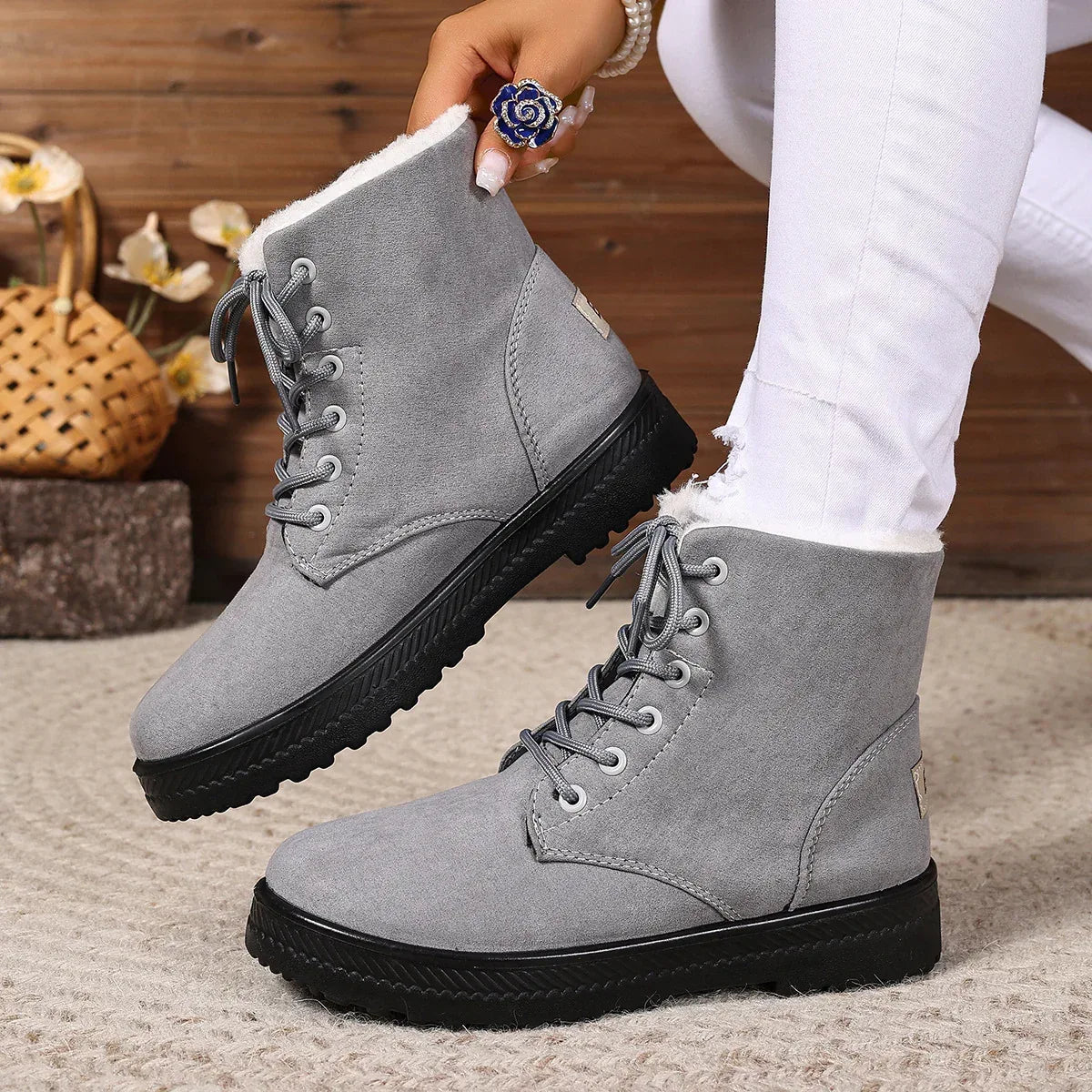 Women's Fashionable Waterproof High-top Cotton-padded Snow Boots - DanaFashionstore