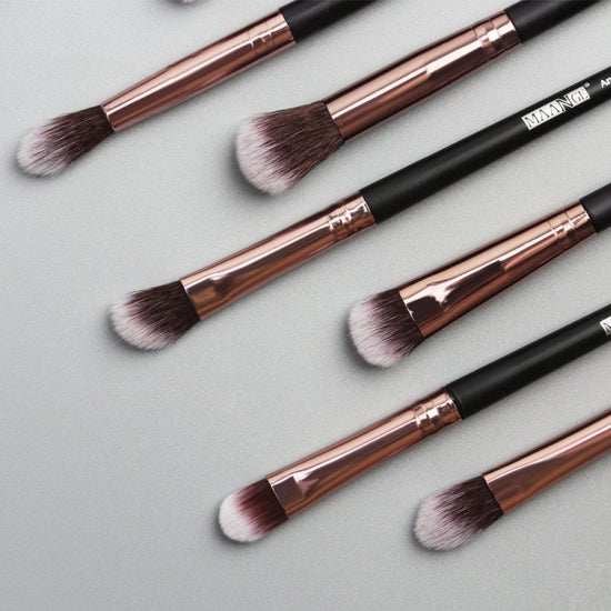 Factory Direct Sale Maange New Product 13 Eye Makeup Brush Set Eyeshadow Brush Beauty Tools Hot Sale $19.99 Dana Fashion Color: 1 color makeup Product information Product Category: Makeup Brush Whether to import: No Number of brushes: 13 Brush material: c