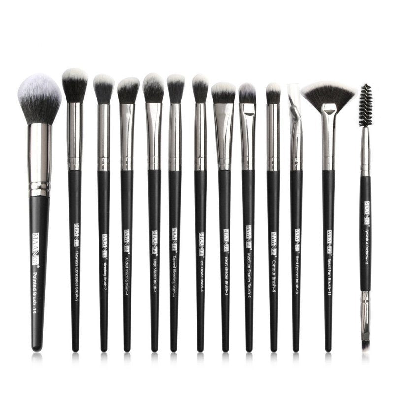 Factory Direct Sale Maange New Product 13 Eye Makeup Brush Set Eyeshadow Brush Beauty Tools Hot Sale $19.99 Dana Fashion Color: Black gun makeup Product information Product Category: Makeup Brush Whether to import: No Number of brushes: 13 Brush material: