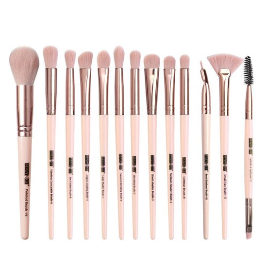 Factory Direct Sale Maange New Product 13 Eye Makeup Brush Set Eyeshadow Brush Beauty Tools Hot Sale $19.99 Dana Fashion Color: 1 color makeup Product information Product Category: Makeup Brush Whether to import: No Number of brushes: 13 Brush material: c