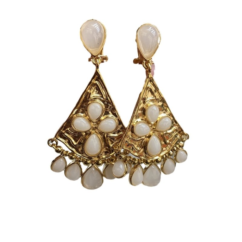 Fan-shaped White Jade Tassel Earrings Water Drop Long Ear Studs $29.50 Dana Fashion Color: White Jade Women's Accessories Product information: Color: fan-shaped white jade tassel earrings Applicable people: women Material: Copper Modeling: Constellation,