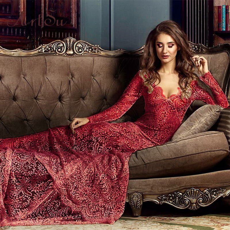 Fantasy V-neck Exposed Back Long Sleeve Mop Dress $39.50 Dana Fashion Color: Wine Red Size: L Women's clothing Product information: Fabric name: lace Color: white, black, wine red, dark blue Main fabric composition: Polyester Fiber (polyester) Size: S,M,L