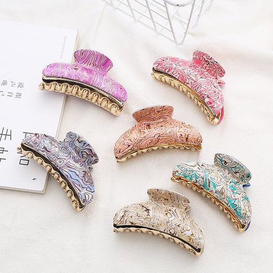 Fashion Acrylic Women's Tie Up The Hair Stripe Hair Claw $9.00 Dana Fashion Color: 9CM Beige Women's Accessories Product information: Treatment Process: oil injection Color: 9CM-beige, 9CM-skin color, 9CM-Rose Red, 9CM-Green, 9CM-gray, 9CM-purple Applicab