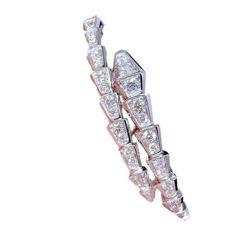 Fashion Adjustable Personalized Snake Bone Bracelet $179.00 Dana Fashion Color: Silver Size: Average Size Women's Accessories Product information: Treatment Process: Electroplating Color: Silver Material: Silver Purity: 925 silver Popular elements: Snake