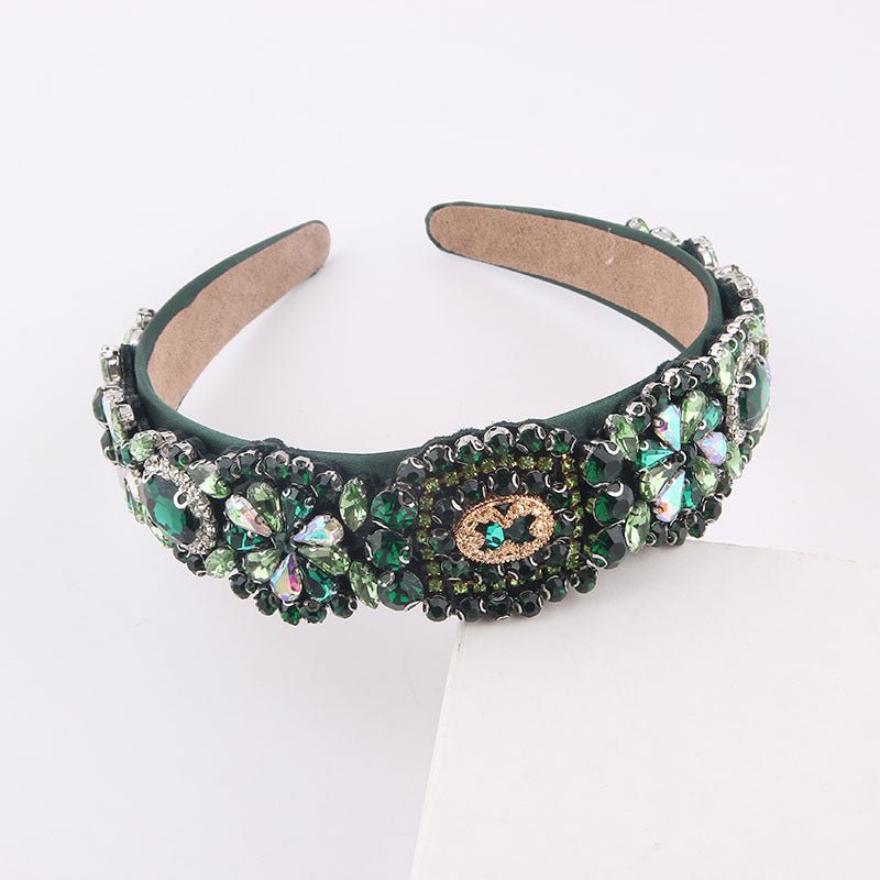 Fashion And Fully-jewelled Gorgeous Baroque Headband $46.22 Dana Fashion Color: Green Women's Accessories Product information: Treatment Process: Diamond Color: red, green, brown Material: Plastic/resin Popular elements: None Style: affordable luxury styl