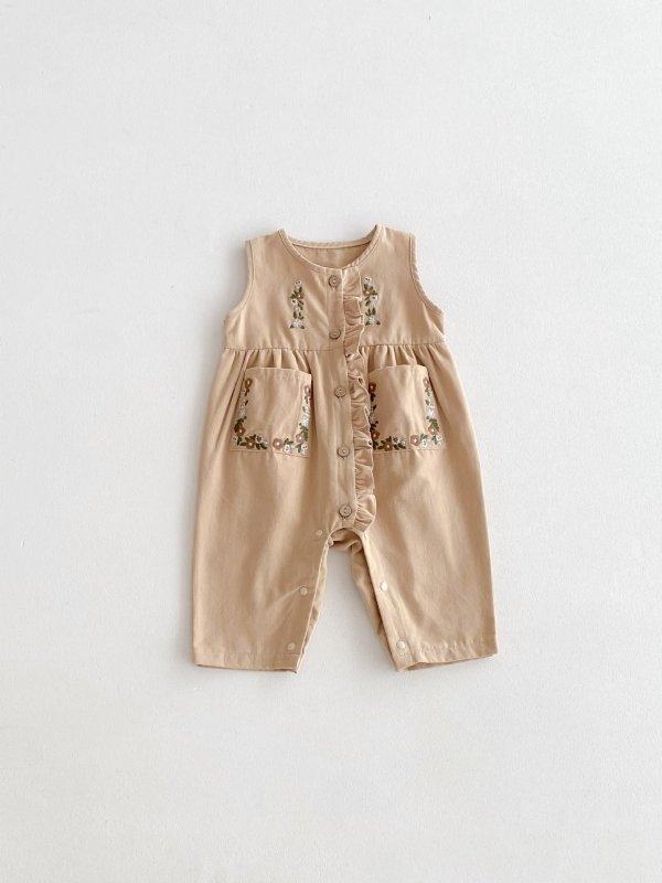 Fashion Baby Suspender Pants Suit $22.65 Dana Fashion Color: Khaki Suitable For Height: 100cm Baby Clothing Product information: Color: khaki, Brown, base shirt Suitable height: 66cm,73CM,80cm,90cm,100cm Style: long climbing Fabric name: Cotton Closed sty