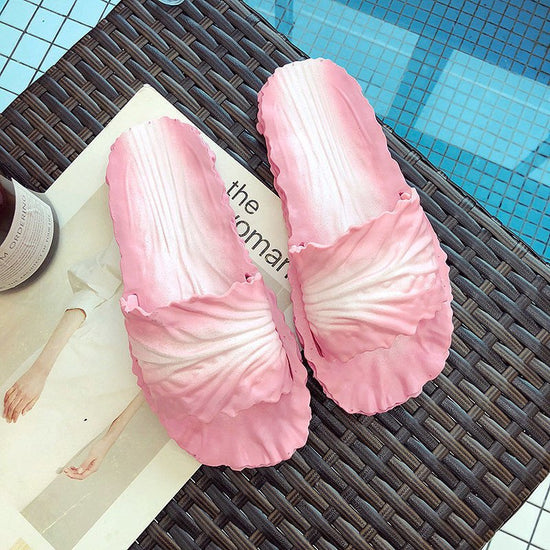 Fashion Creative Cabbage Slippers For Women $39.50 Dana Fashion Color: Pink Size: 36to37 Women's shoes Product information: Pattern: solid color Color: light green, yellow, pink Size: 36-37,38-39,40-41 Popular elements: Tassel Shoe Upper material: PVC Sty
