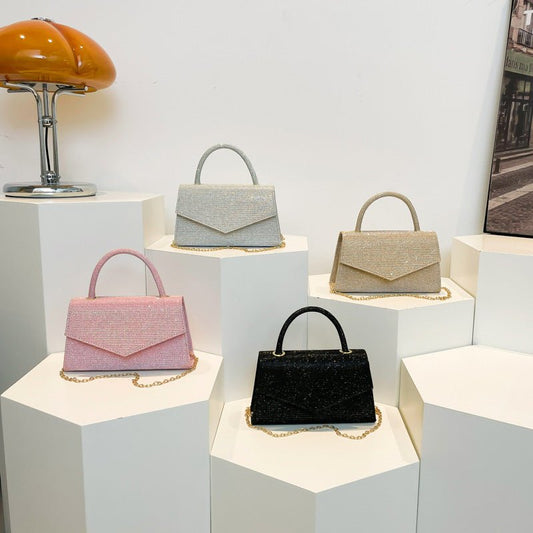 Fashion Diamond Small Square Bag For Women $25.00 Dana Fashion Color: Black Women's Bags Product information: Lining texture: synthetic leather Applicable scenarios: Daily matching Color: gold, black, silver, pink Outer bag type: Sandwich pocket Hardness: