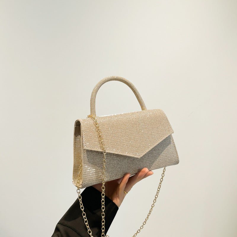 Fashion Diamond Small Square Bag For Women $25.00 Dana Fashion Color: Black Women's Bags Product information: Lining texture: synthetic leather Applicable scenarios: Daily matching Color: gold, black, silver, pink Outer bag type: Sandwich pocket Hardness: