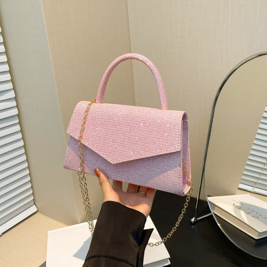 Fashion Diamond Small Square Bag For Women $25.00 Dana Fashion Color: Black Women's Bags Product information: Lining texture: synthetic leather Applicable scenarios: Daily matching Color: gold, black, silver, pink Outer bag type: Sandwich pocket Hardness: