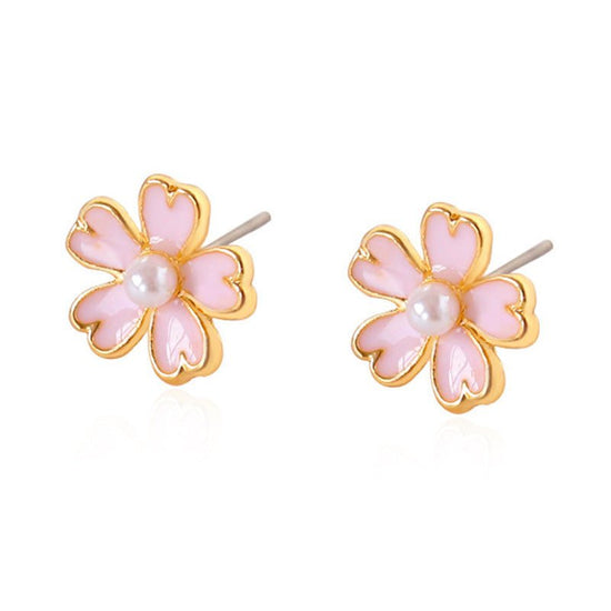Fashion Earrings Flower Sweet And Gentle $7.50 Dana Fashion Color: KC Gold Stud earrings 7041 Women's Accessories Product information: Treatment Process: Electroplating Color: 01KC gold 4313,KC gold beige 0640,KC gold earrings ear clip 7041,KC gold earrin