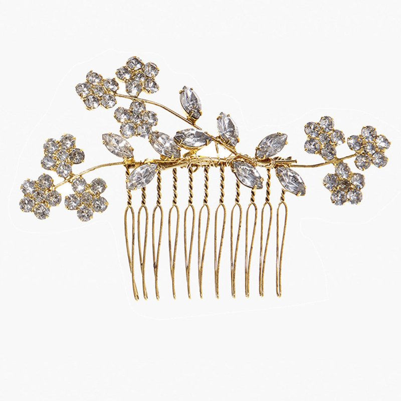 Fashion Flower Hair Comb Female Elegant Simple $20.03 Dana Fashion Color: Gold Women's Accessories Product information: Treatment Process: Electroplating Color: gold, silver Material: Rhinestone Shape: Flower Packing list: Hair comb X1pcs Product Image: