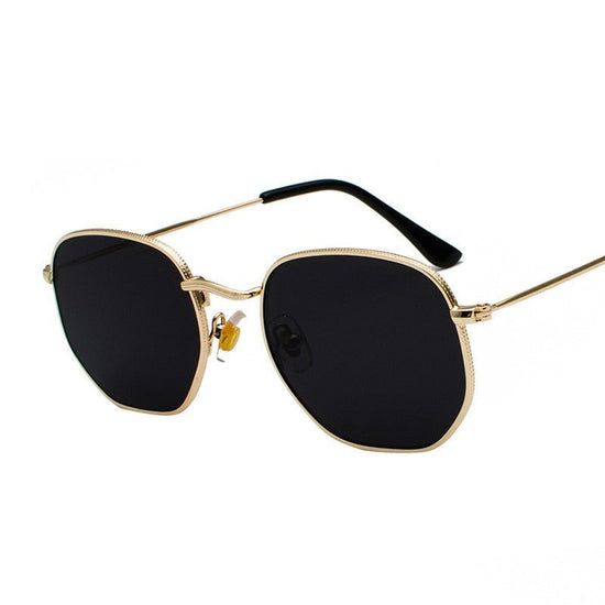 Fashion glasses $18.02 Dana Fashion Color: Gold Grey Women's Accessories Specifications: Conventional Glasses structure: frame Whether polarized light: No Lens material: PC Style: Personality Frame material: metal UV resistance level: UV400 Visible light