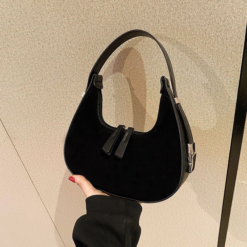 Fashion High-grade Matte French Minority Handbags Women $49.29 Dana Fashion Color: Black Women's Bags Product information: Lining texture: Polyester Pattern: solid color Color: Black, Burgundy, Brown Processing Method: soft surface Outer bag type: None Ma