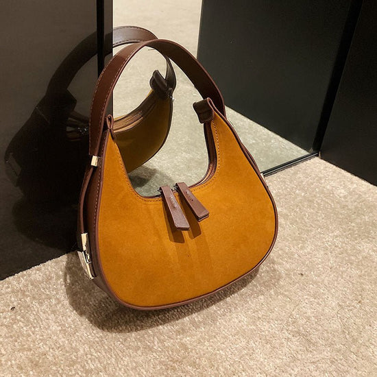 Fashion High-grade Matte French Minority Handbags Women $49.29 Dana Fashion Color: Black Women's Bags Product information: Lining texture: Polyester Pattern: solid color Color: Black, Burgundy, Brown Processing Method: soft surface Outer bag type: None Ma