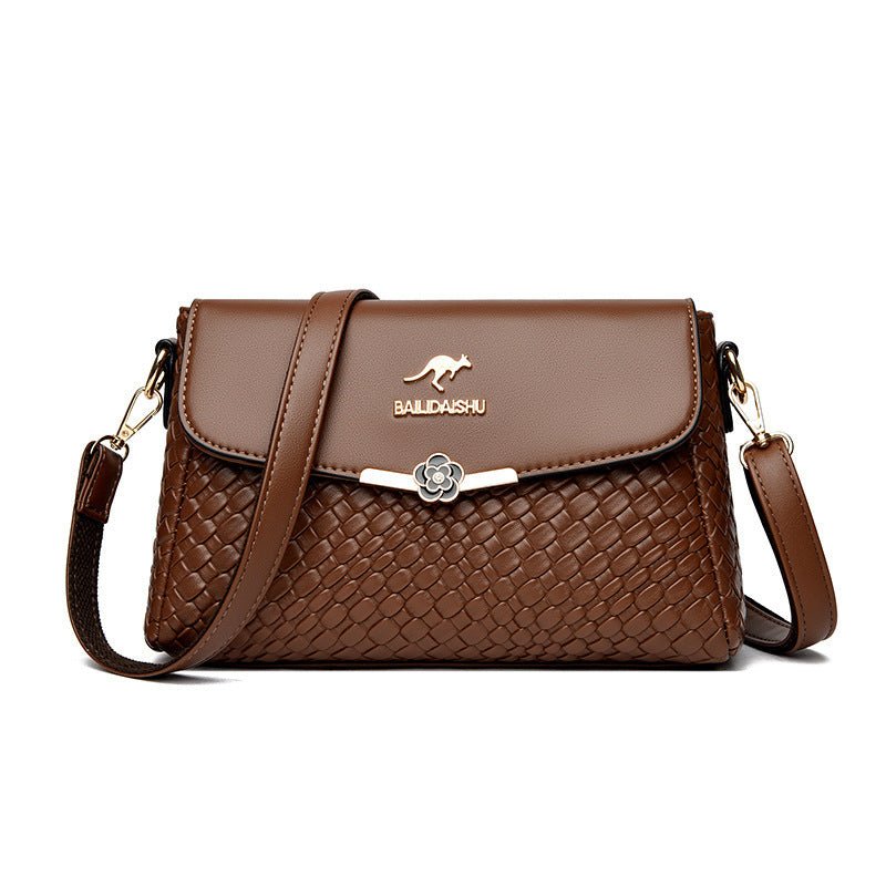 Fashion Lady Mom Large Capacity Rhombus Crossbody Bag $45.50 Dana Fashion Color: Black Women's Bags Product information: Lining texture: Polyester Applicable scenarios: Daily matching Color: Black, Brown, khaki Outer bag type: Sandwich pocket Hardness: me