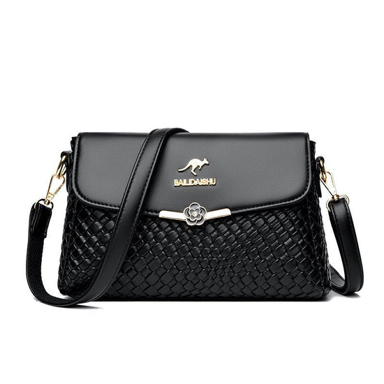 Fashion Lady Mom Large Capacity Rhombus Crossbody Bag $45.50 Dana Fashion Color: Black Women's Bags Product information: Lining texture: Polyester Applicable scenarios: Daily matching Color: Black, Brown, khaki Outer bag type: Sandwich pocket Hardness: me