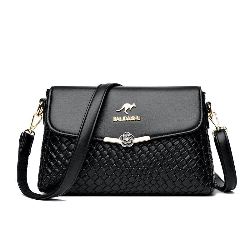 Fashion Lady Mom Large Capacity Rhombus Crossbody Bag $45.50 Dana Fashion Color: Black Women's Bags Product information: Lining texture: Polyester Applicable scenarios: Daily matching Color: Black, Brown, khaki Outer bag type: Sandwich pocket Hardness: me
