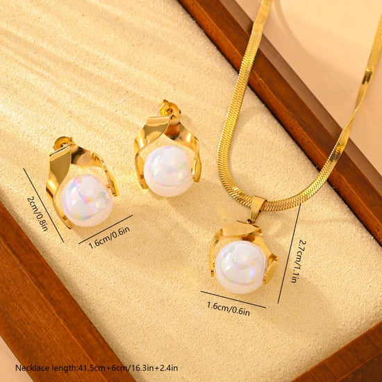 Fashion Lady Pearl Earings Set $25.89 Dana Fashion Color: N704 Necklace Women's Accessories Product information: Pattern: Love Heart/water drop/Bell Treatment Process: Electroplating Color: N705 stud earrings, N704 necklace, N704 N705 suit Applicable peop