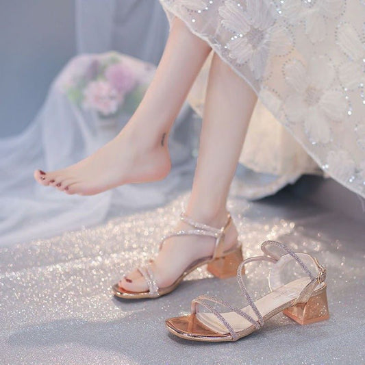 Fashion Personality Chunky Heel Sandals For Women $60.31 Dana Fashion Color: Beige Upgraded Version Size: 35 Women's shoes Product information: Color: beige R88], Gold [R88], beige upgraded version [R88], gold upgraded version [R88]] Shoe Upper material: