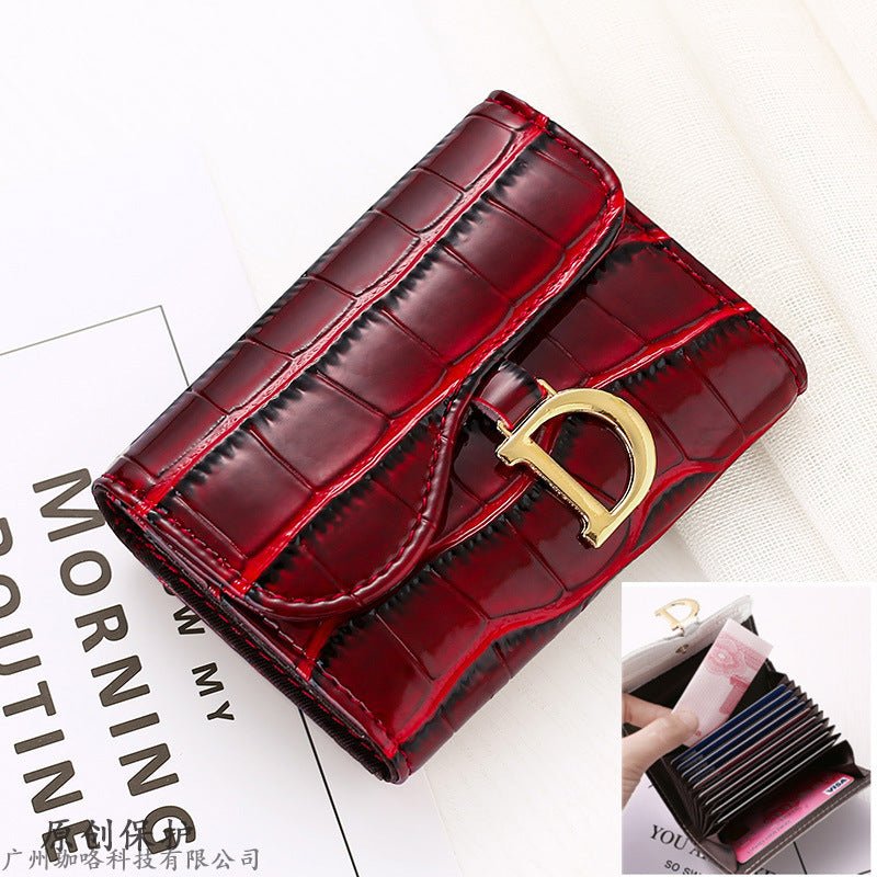 Fashion Personality Cowhide Texture Ladies Card Holder $18.00 Dana Fashion Color: Wine Red Women's Bags Product information: Color: 11 card position skin color can put driver's license, 11 card position White can put driver's license, 11 card position win