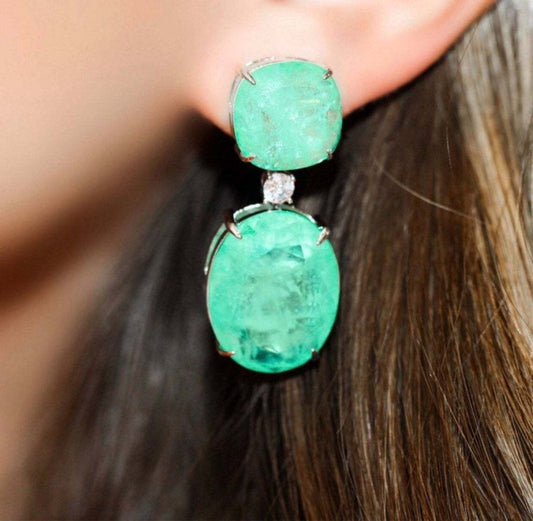 Fashion Personality European And American Earrings Women $19.00 Dana Fashion Color: Green Women's Accessories Product information: Color: red, green Material: Alloy Shape: Geometry Style: Simple Packing list: Earrings *1 pair Product Image: