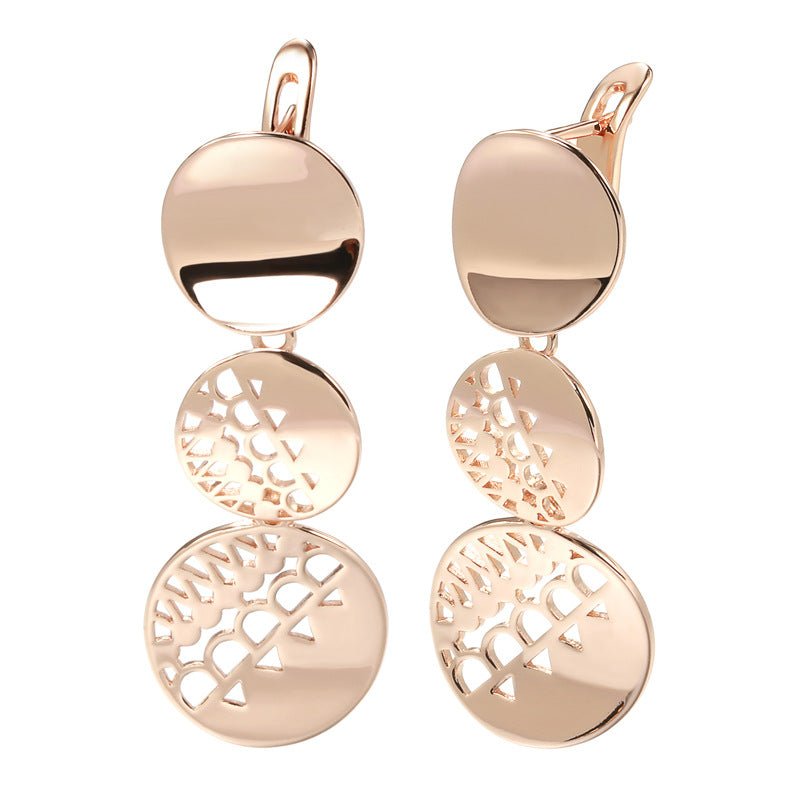 Fashion Personality Hollow Out Earrings For Women $15.54 Dana Fashion Color: H0562 Women's Accessories Product information: Color: H0562 Style: Women's Material: Copper Shape: Geometry Style: Retro Packing list: Earrings *1 pair Product Image: