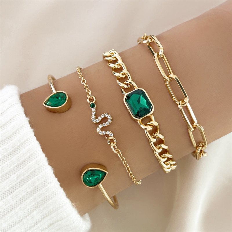 Fashion Premium Green Diamond Bracelet Suit $12.00 Dana Fashion Color: S1194HB Purity: Bracelet Women's Accessories Product information: Treatment Process: Diamond Color: S1194HB Material: zinc alloy Purity: Bracelet Popular elements: Snake Style: ins sty