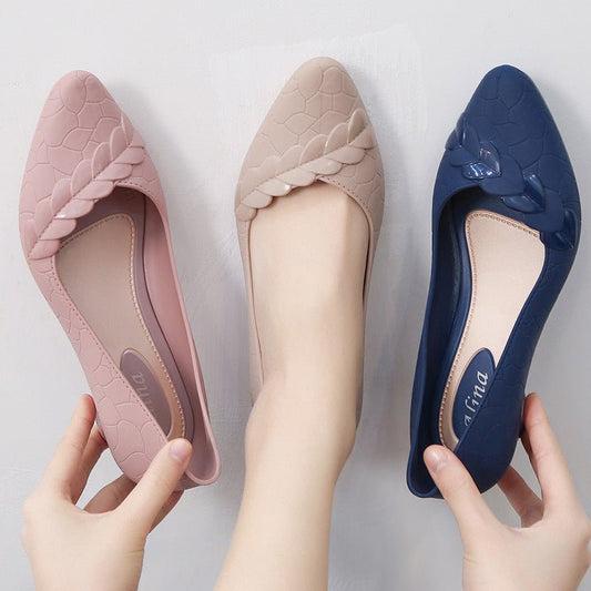 Fashion Shoes Women's Low-cut Mid-heel Sandals $19.90 Dana Fashion Color: Black Size: 36 Women's shoes Product information: Color: black, purple, blue, pink, khaki Heel height: mid heel (3-5CM) Size: 36, 37, 38, 39, 40, 41 Sole craft: viscose shoes Cuttin