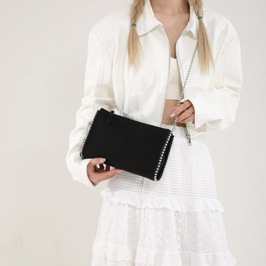Fashion Simple Shoulder Crossbody Chain Bag $28.56 Dana Fashion Color: Black Women's Bags Product information: Color: black, red, brown Outer bag type: Sandwich pocket Hardness: soft Material: PU Suitcase shape: Horizontal Square Popular elements: rivets