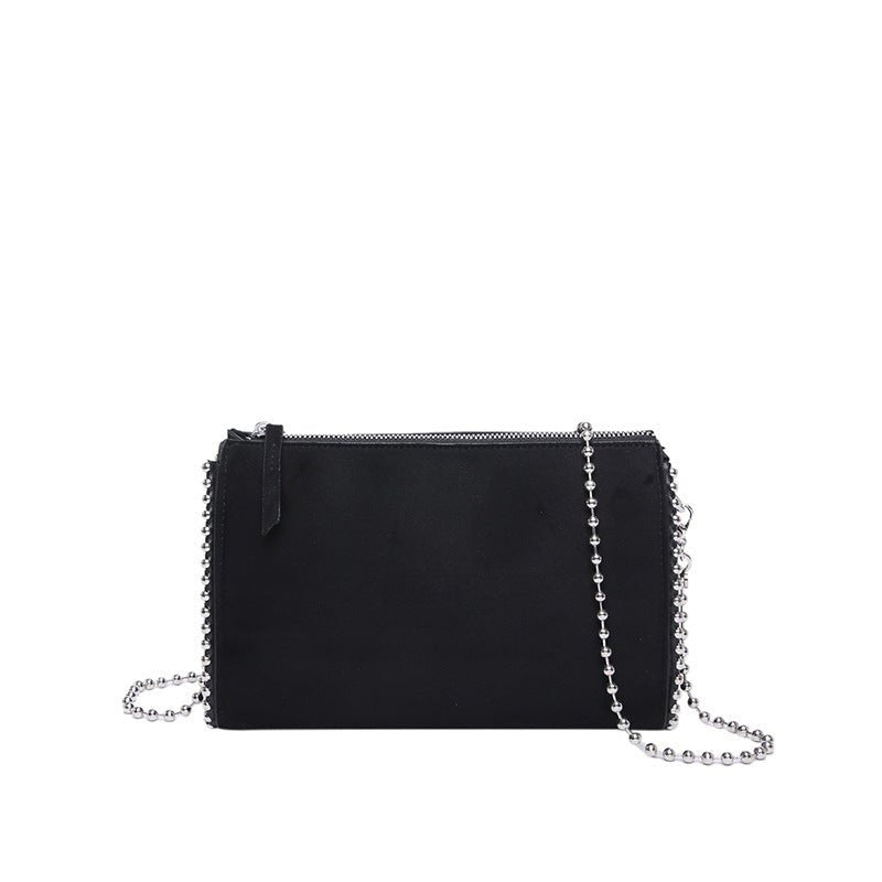 Fashion Simple Shoulder Crossbody Chain Bag $28.56 Dana Fashion Color: Black Women's Bags Product information: Color: black, red, brown Outer bag type: Sandwich pocket Hardness: soft Material: PU Suitcase shape: Horizontal Square Popular elements: rivets