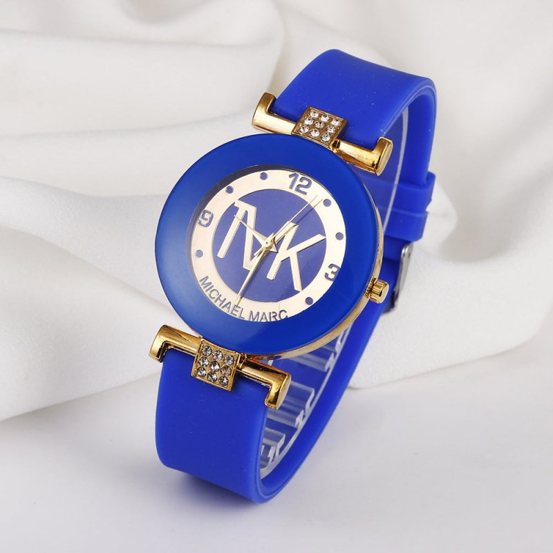 Fashion Women's Diamond Silicone Strap Quartz Watch $12.42 Dana Fashion Color: Black Women's Accessories Product information: Color: black, white, blue, red Waterproof: no Movement type: Quartz Mirror material: mineral reinforced glass mirror Buckle style
