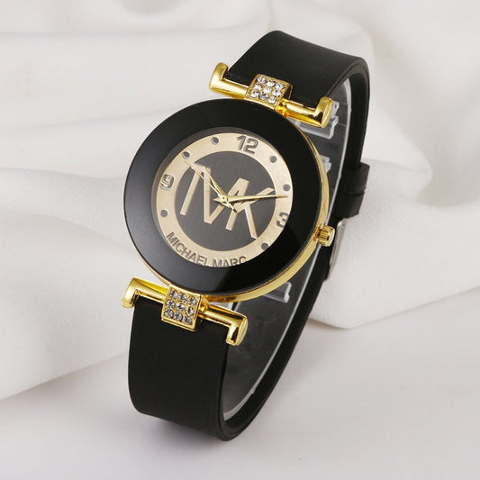 Fashion Women's Diamond Silicone Strap Quartz Watch $12.42 Dana Fashion Color: Black Women's Accessories Product information: Color: black, white, blue, red Waterproof: no Movement type: Quartz Mirror material: mineral reinforced glass mirror Buckle style