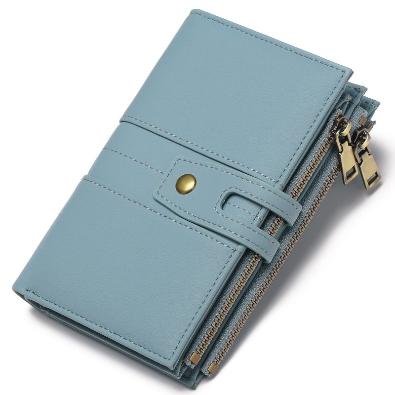 Fashion Women's Short Leisure Coin Purse $35.00 Dana Fashion Color: Light Blue Women's Bags Product information: Pattern: solid color Color: white color matching [no box] anti-theft credit card, Midnight Black [no box] anti-theft credit card, light blue [