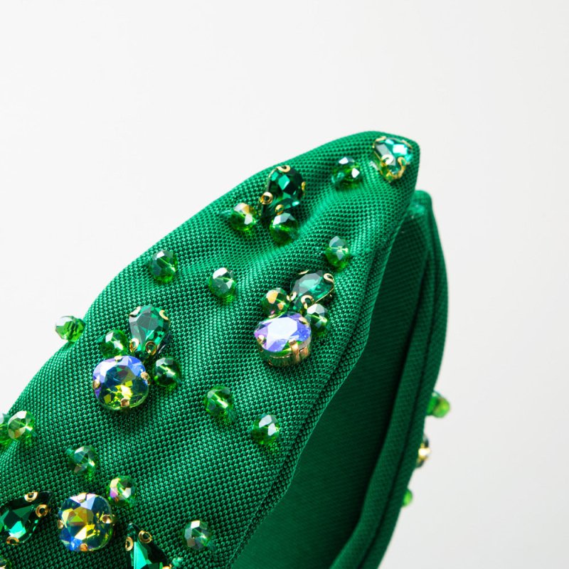 Fashionable All-match Diamond-embedded High-grade Headband Elegant Wide-brimmed Knotted $21.83 Dana Fashion Color: Blue Women's Accessories Product information: Treatment Process: Diamond Color: Rose Red, blue, green, pink Applicable people: women Materia