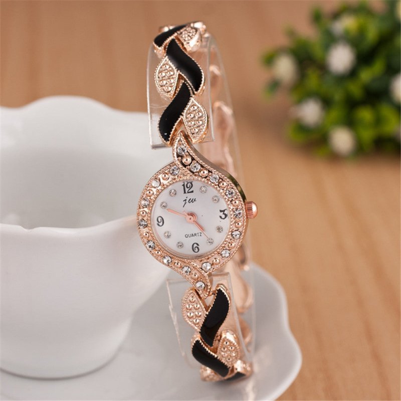 Fashionable All-match Women's Love Strap Diamond Watch $29.28 Dana Fashion Color: Black Suit Women's Accessories Product information: Color: black, red, black suit, red suit Applicable people: Female Style: Fashion The total length of the watch buckle is