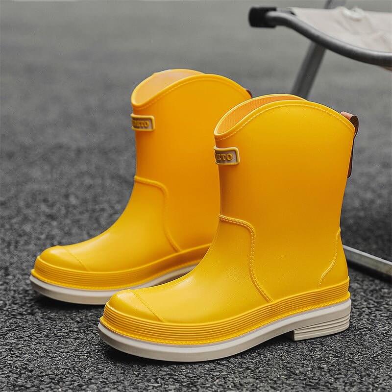 Fashionable All-match Women's Mid-calf Contrast Color Waterproof Shoes Rubber Boots $37.90 Dana Fashion Color: Yellow Apricot Size: 35 Women's shoes Product information: Pattern: solid color Color: pure khaki, pure green, pure apricot, pink blue, black, y