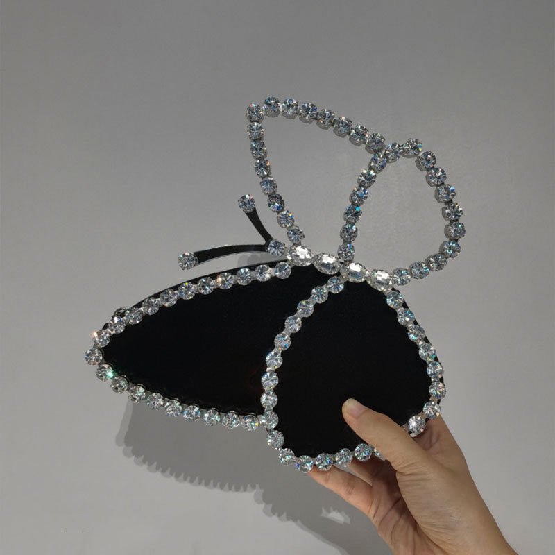 Fashionable Butterfly Clutch With Diamonds Diamond Dinner Bag Clutch $89.18 Dana Fashion Color: Black Women's Bags Product information: The butterfly symbolizes freedom and beauty. After breaking out of the cocoon, it becomes a butterfly, which means a ki