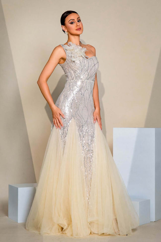 One-shoulder Diagonal Collar Slim-fit Sheath Sequined Slit Evening Dress $139.72 Dana Fashion Color: Apricot Size: L Women's clothing Product information: Pattern: solid color Skirt type: hip skirt Color: Apricot Waist type: high waist Size: S,M,L,XL Styl