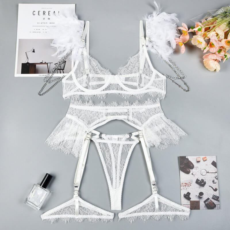 Feather Lace Chain Heavy Industry Underwear Suit In Stock Women $45.50 Dana Fashion Color: White Size: L Women's clothing Product information: Main composite material: Polyester Fiber (polyester) Application Gender: Female Style: wire mesh Size: Unit: cm