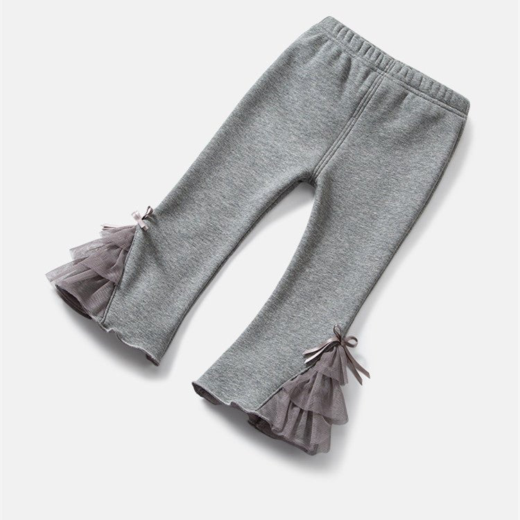 Female Baby Winter Plush Velvet Bottoming Flared Pants $41.02 Dana Fashion Color: Grey Size: 100cm Baby Clothing Product information: Applicable gender: female Color classification: flower gray, lotus root pink, black Fabric: Knitted fabric: 69% polyester